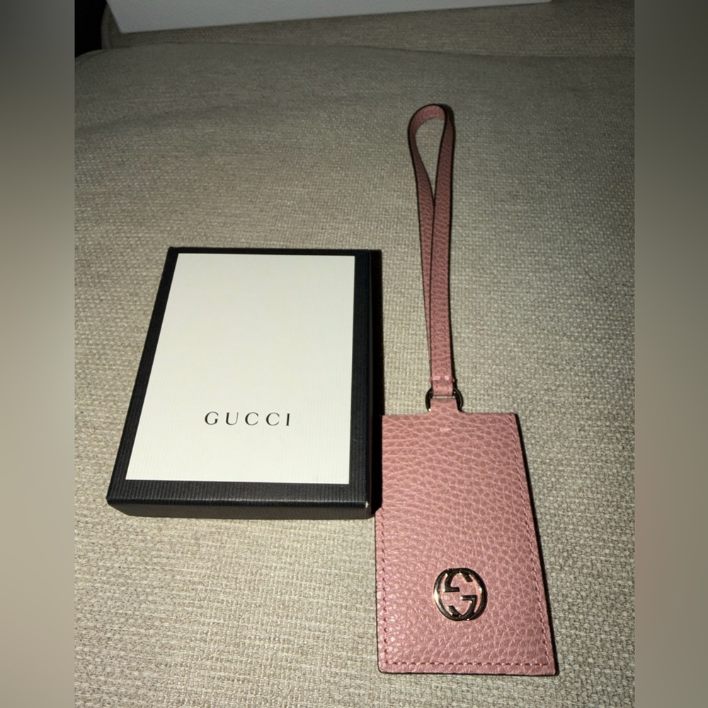 💕💕Gucci Leather Luggage Tag – Brand New w/ Box💕💕 Ballerina Pink